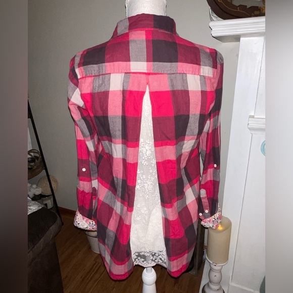 Isabella Sinclair Anthropologie flannel with flower and lace size XS EUC - Picture 3 of 8